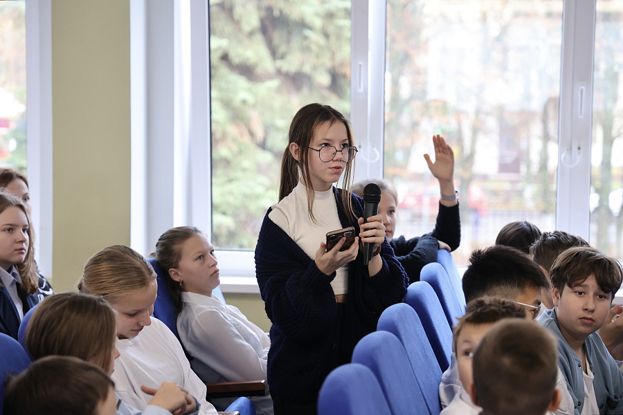 Учащиеся 6-х классов МОУ «Лицей им. Стрельцова П.В.» стали участниками проекта «Задай вопрос священнику»